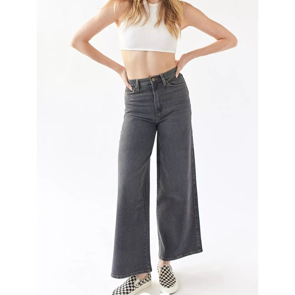 URBAN OUTFITTERS BDG THE A-WIDE JEAN SIZE 31